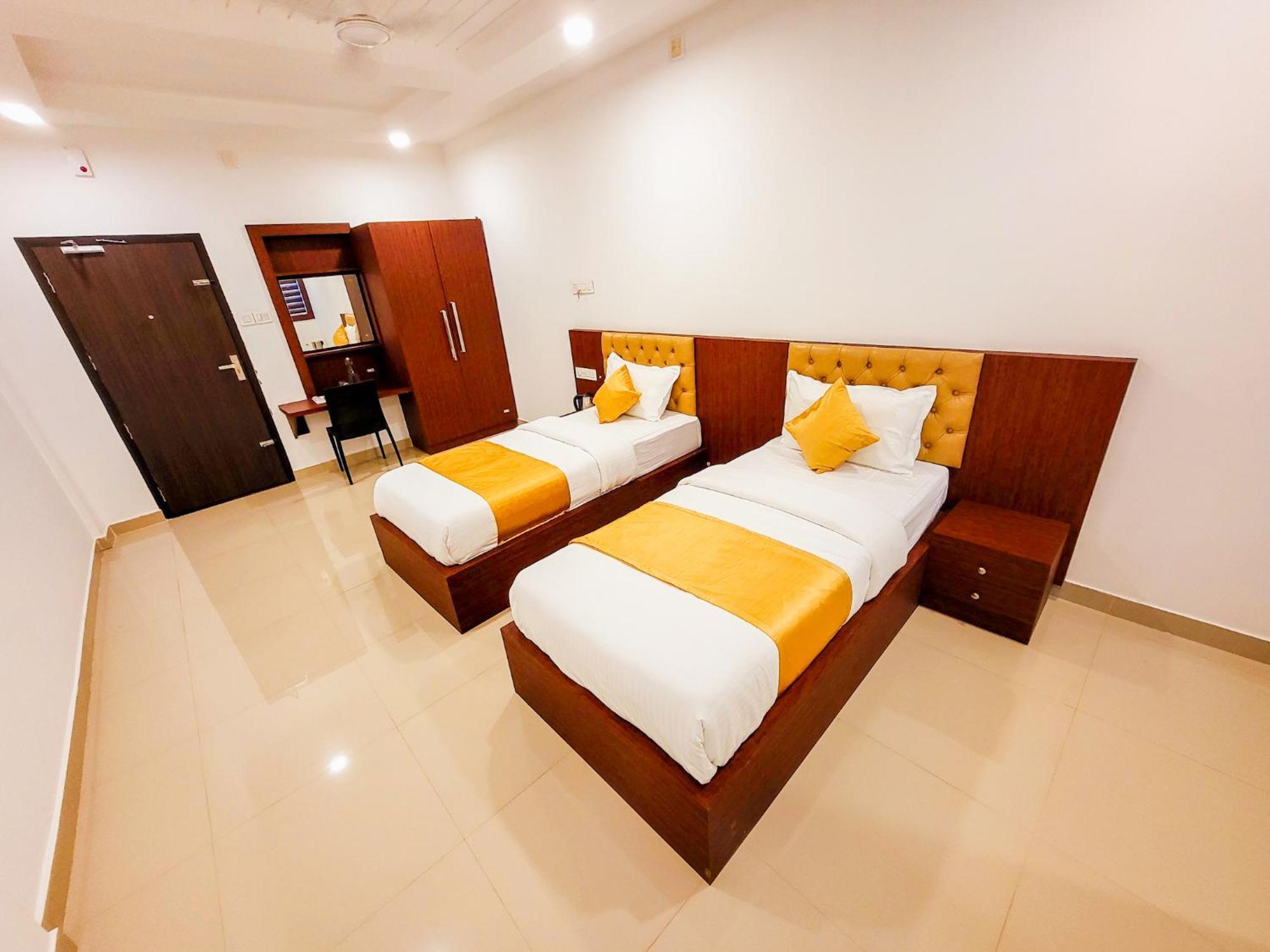 Thejaswini Residency Cheruvathur Nīleshwar Exteriör bild