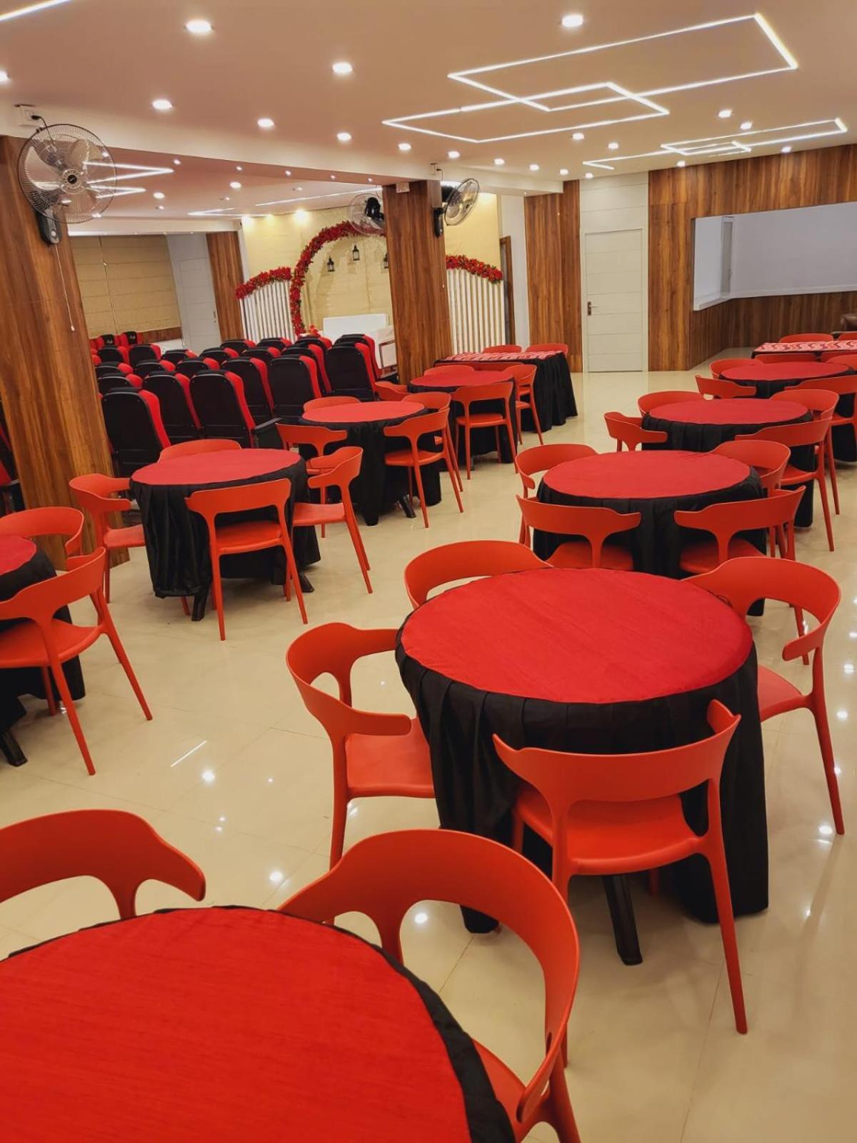Thejaswini Residency Cheruvathur Nīleshwar Exteriör bild